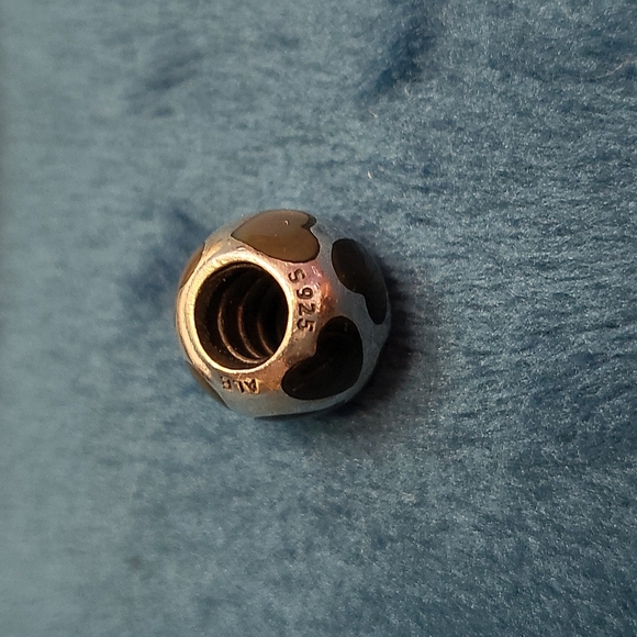 Authentic PANDORA "Love Me" Mother-of-Pearl & Sterling Silver Charm ~ Retired - Picture 3 of 4